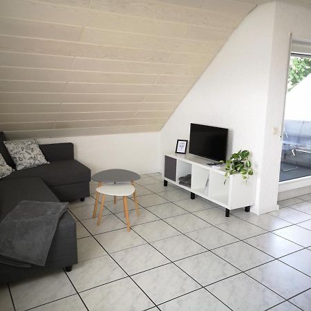 Familienfreundliche Ferienwohnung Mit Wohlfuehlbalkon Und Kostenlosem Parkplatz Nahe Messe Und Bodensee Meckenbeuren Dış mekan fotoğraf