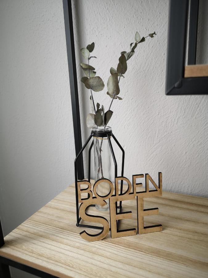 Familienfreundliche Ferienwohnung Mit Wohlfuehlbalkon Und Kostenlosem Parkplatz Nahe Messe Und Bodensee Meckenbeuren Dış mekan fotoğraf